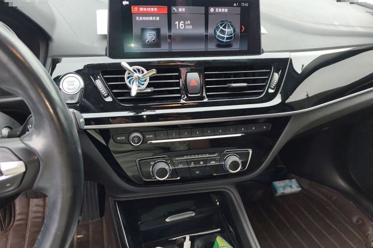 Used BMW 1 Series 2021 120i M Sport Night Edition Audio And AC Panel