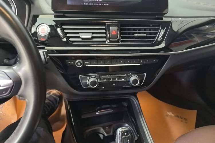 Used BMW 1 Series 2021 Restyled 125i M Sport Night Edition Audio And AC Panel