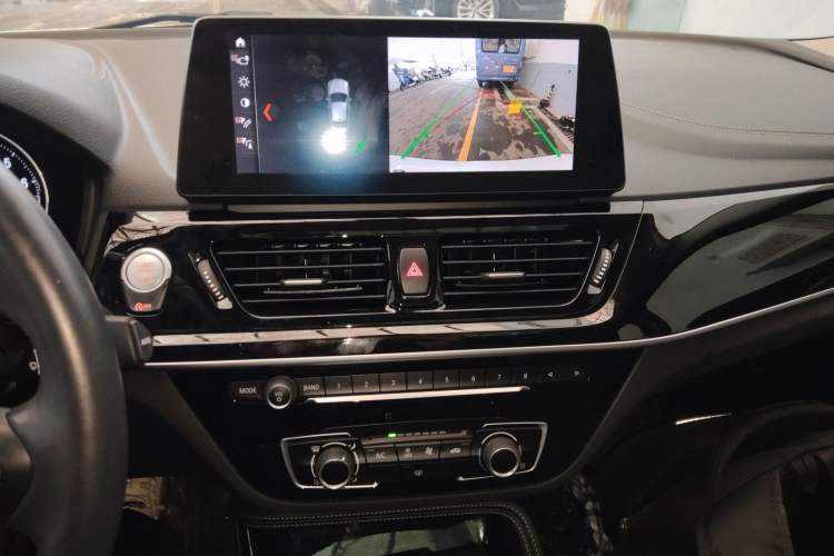 Used BMW 1 Series 2021 Revised 120i M Sport Night Edition Audio And AC Panel