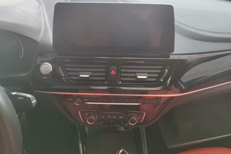 Used BMW 1 Series 2021 Restyled 125i M Sport Night Edition Audio And AC Panel