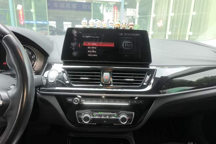 Used BMW 1 Series 2021 Revised 120i M Sport Night Edition Audio And AC Panel
