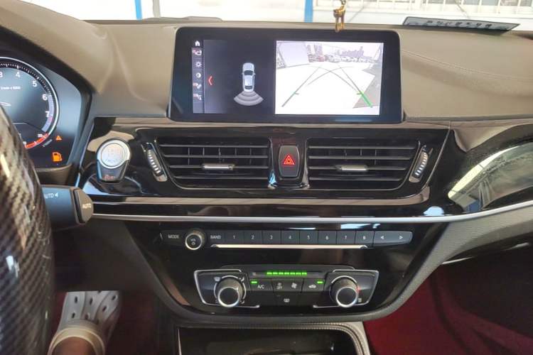 Used BMW 1 Series 2021 120i M Sport Night Edition Audio And AC Panel