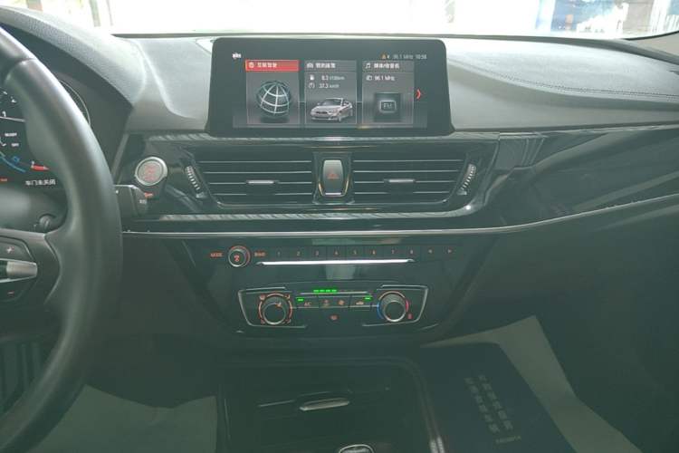 Used BMW 1 Series 2021 125i M Sport Night Edition Audio And AC Panel