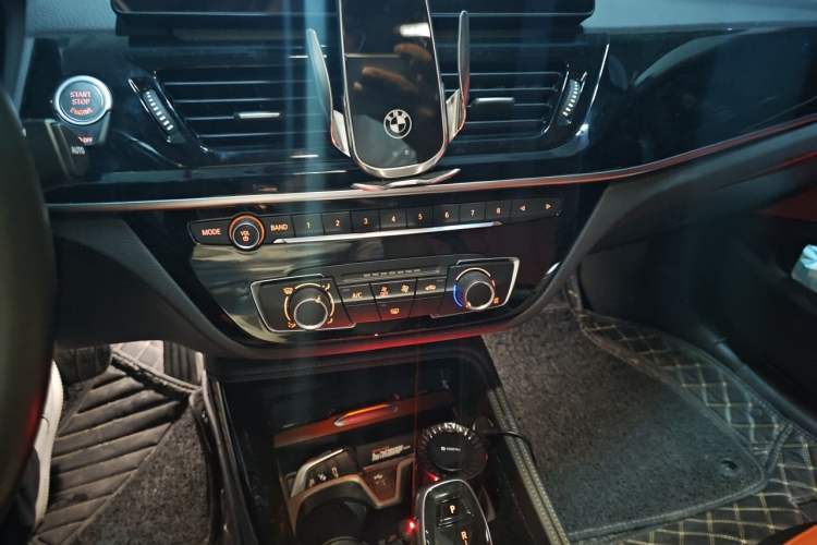 Used BMW 1 Series 2021 Restyled 125i M Sport Night Edition Audio And AC Panel