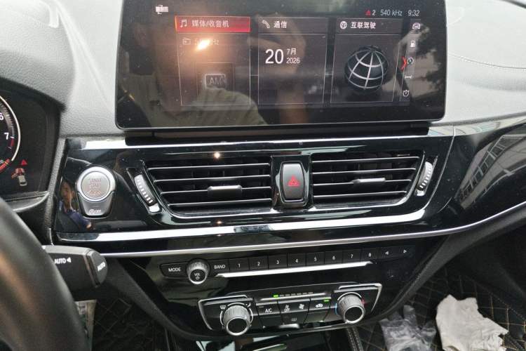 Used BMW 1 Series 2021 Revised 120i M Sport Night Edition Audio And AC Panel
