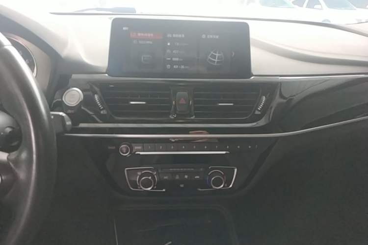 Used BMW 1 Series 2021 125i M Sport Night Edition Audio And AC Panel