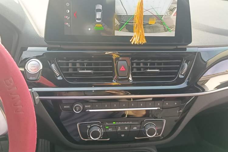 Used BMW 1 Series 2021 120i M Sport Edition Audio And AC Panel