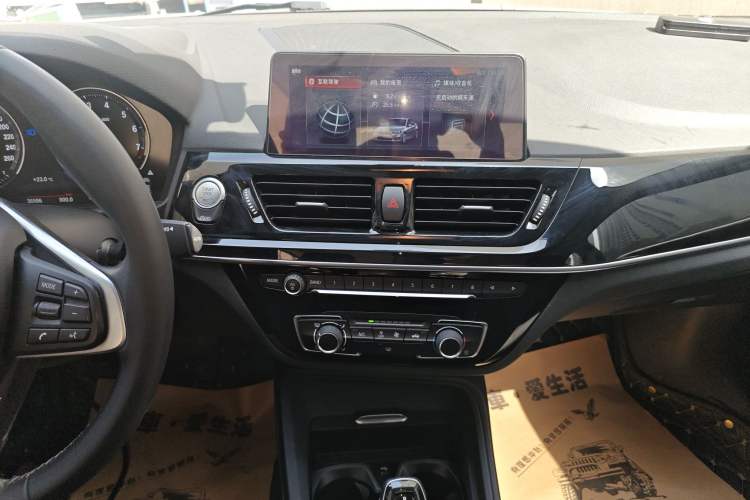 Used BMW 1 Series 2021 120i M Sport Edition Audio And AC Panel