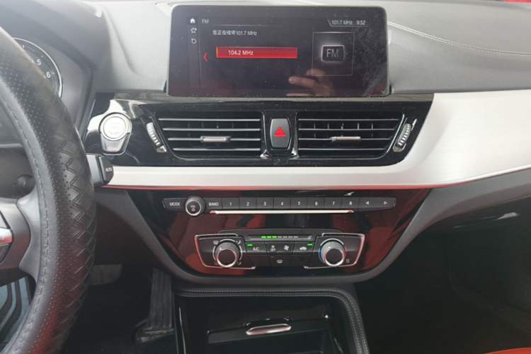 Used BMW 1 Series 2021 125i M Sport Night Edition Audio And AC Panel
