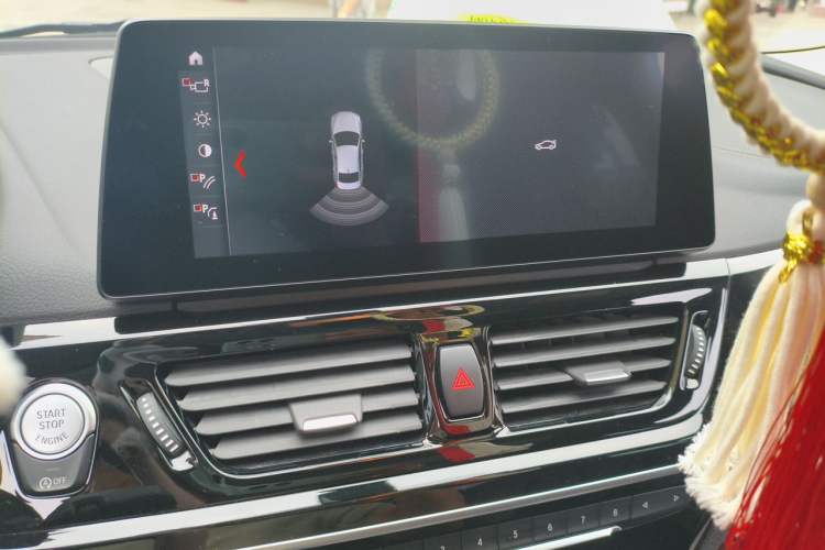 Used BMW 1 Series 2021 Revised 120i M Sport Night Edition Audio And AC Panel