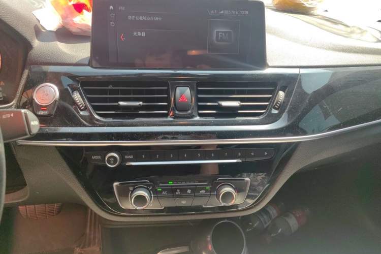 Used BMW 1 Series 2021 120i M Sport Edition Audio And AC Panel