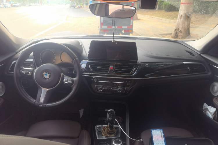 Used BMW 1 Series 2021 Revised 120i M Sport Night Edition Center Console