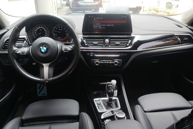 Used BMW 1 Series 2021 Revised 120i M Sport Night Edition Center Console