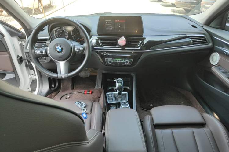 Used BMW 1 Series 2021 Restyled 125i M Sport Night Edition Center Console