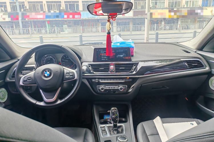 Used BMW 1 Series 2021 120i M Sport Edition Center Console