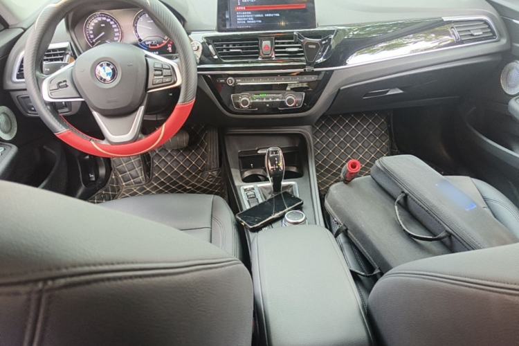 Used BMW 1 Series 2021 120i M Sport Edition Center Console