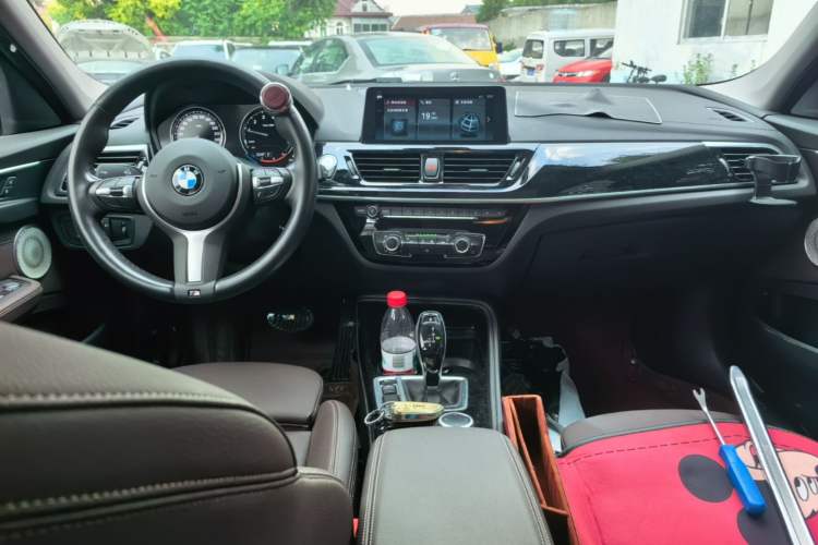 Used BMW 1 Series 2021 120i M Sport Night Edition Center Console