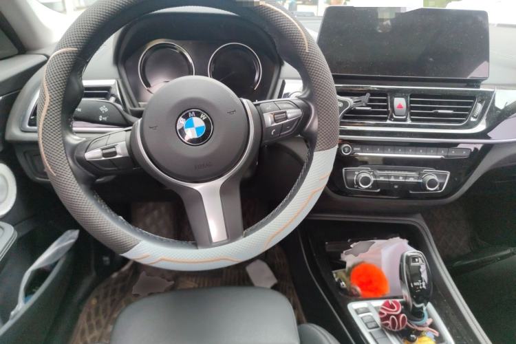 Used BMW 1 Series 2021 Revised 120i M Sport Night Edition Center Console