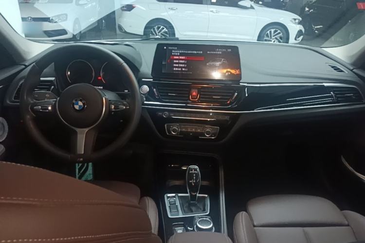 Used BMW 1 Series 2021 Revised 120i M Sport Night Edition Center Console