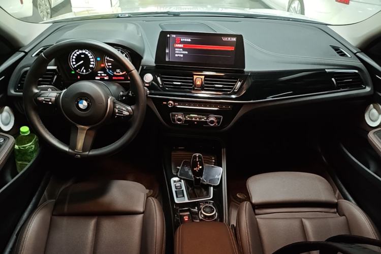 Used BMW 1 Series 2021 Revised 120i M Sport Night Edition Center Console