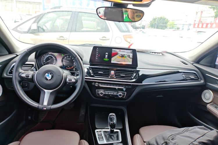 Used BMW 1 Series 2021 Revised 120i M Sport Night Edition Center Console