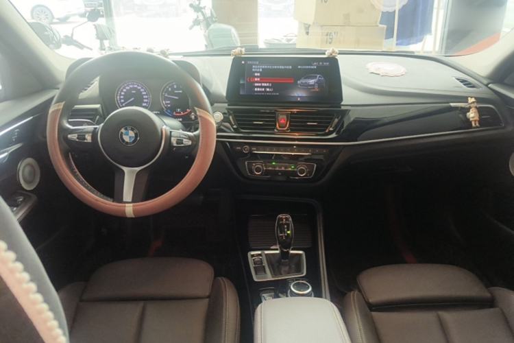 Used BMW 1 Series 2021 Revised 120i M Sport Night Edition Center Console