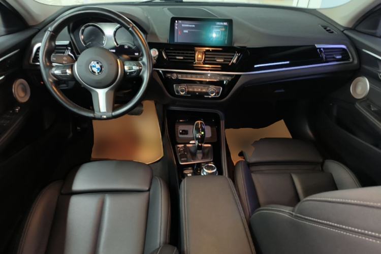 Used BMW 1 Series 2021 120i M Sport Night Edition Center Console