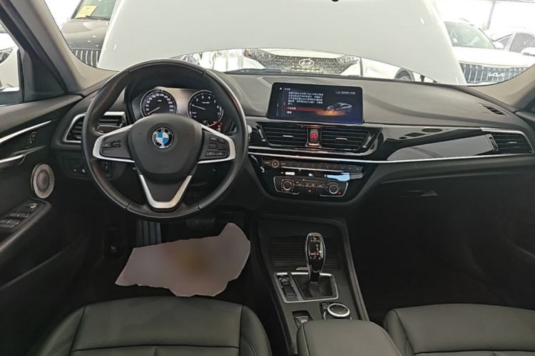 Used BMW 1 Series 2021 120i M Sport Edition Center Console