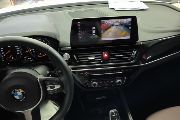 Used BMW 1 Series 2021 Revised 120i M Sport Night Edition Center Console