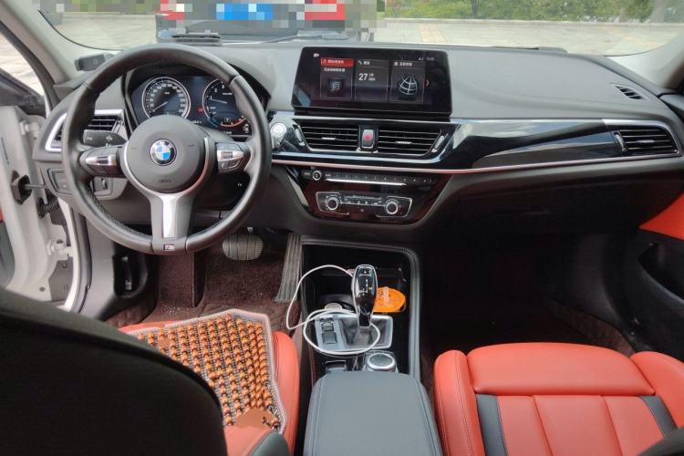 Used BMW 1 Series 2021 125i M Sport Night Edition Center Console