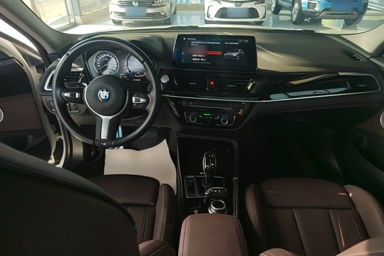 Used BMW 1 Series 2021 Restyled 125i M Sport Night Edition Center Console