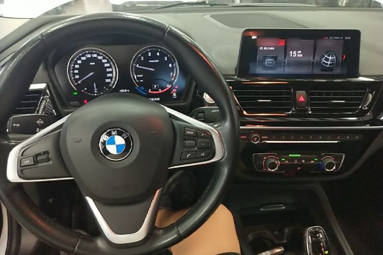 Used BMW 1 Series 2021 120i M Sport Edition Center Console