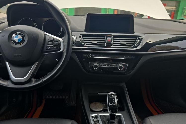 Used BMW 1 Series 2021 120i M Sport Edition Center Console