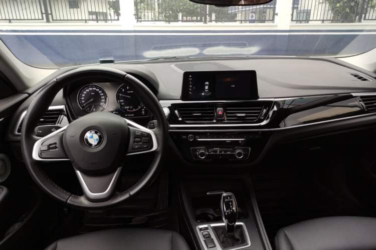 Used BMW 1 Series 2021 Revised 120i M Sport Edition Center Console