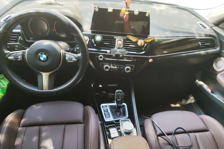 Used BMW 1 Series 2021 Restyled 125i M Sport Night Edition Center Console