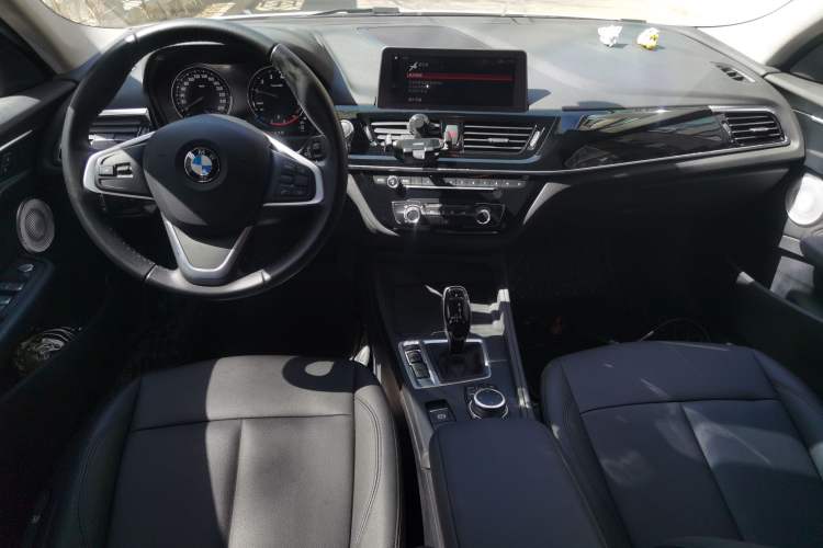 Used BMW 1 Series 2021 120i M Sport Edition Center Console