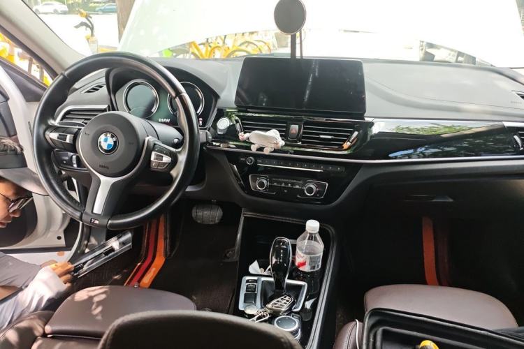 Used BMW 1 Series 2021 Revised 120i M Sport Night Edition Center Console
