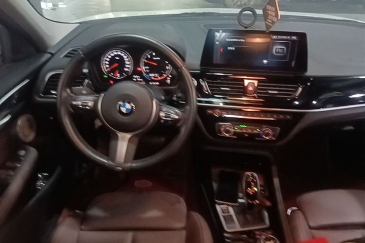 Used BMW 1 Series 2021 Revised 120i M Sport Night Edition Center Console