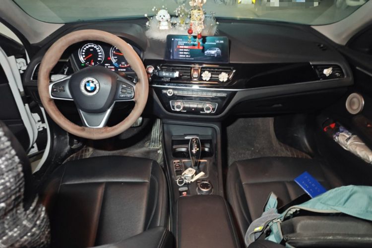 Used BMW 1 Series 2021 120i M Sport Edition Center Console