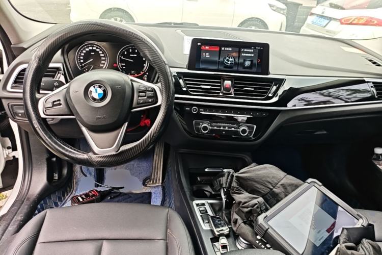 Used BMW 1 Series 2021 120i M Sport Edition Center Console