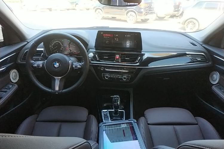 Used BMW 1 Series 2021 Revised 120i M Sport Night Edition Center Console