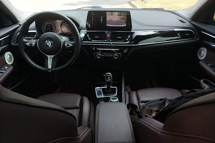 Used BMW 1 Series 2021 Restyled 125i M Sport Night Edition Center Console