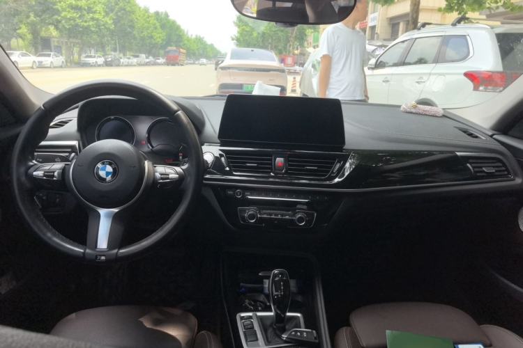 Used BMW 1 Series 2021 Revised 120i M Sport Night Edition Center Console