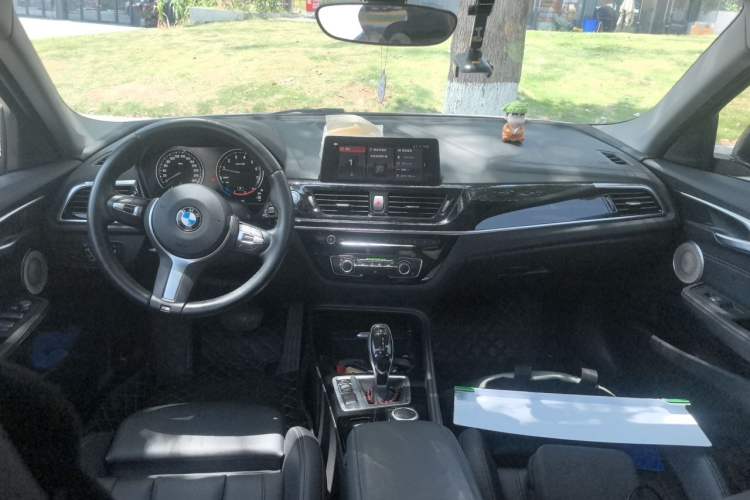 Used BMW 1 Series 2021 Restyled 125i M Sport Night Edition Center Console