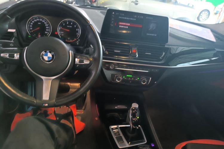 Used BMW 1 Series 2021 Restyled 125i M Sport Night Edition Center Console