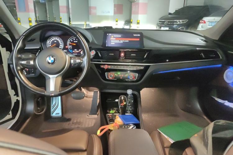 Used BMW 1 Series 2021 125i M Sport Night Edition Center Console