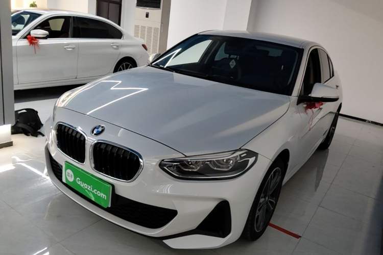 Used BMW 1 Series 2021 Revised 120i M Sport Edition Guazi used car, China used car export, Used car for sale, Used BMW cars, Cheapest cars for sale