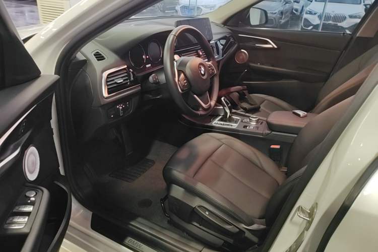 Used BMW 1 Series 2021 Revised 120i M Sport Edition Driver Seat