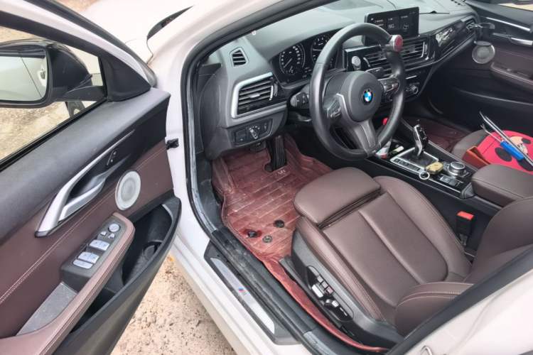 Used BMW 1 Series 2021 120i M Sport Night Edition Driver Seat
