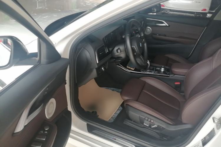 Used BMW 1 Series 2021 120i M Sport Night Edition Driver Seat